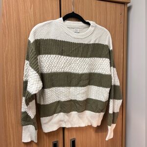 A green and white, new day, great condition sweater